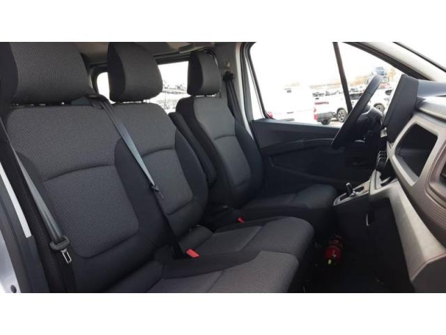 Renault Trafic image 4