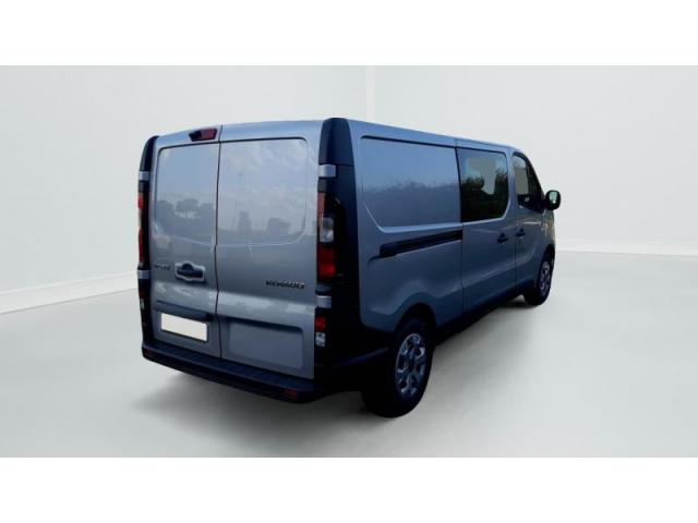 Renault Trafic image 8