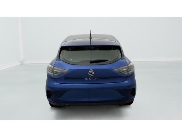 Renault Clio image 8