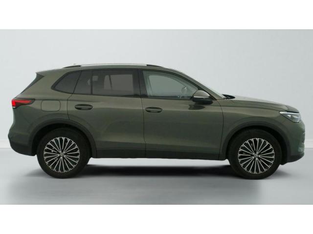 Volkswagen Tiguan image 2