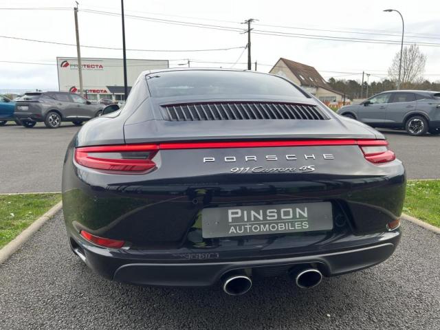 Porsche 911 image 7