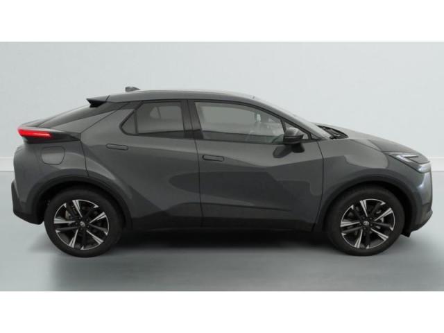 Toyota C-Hr image 9
