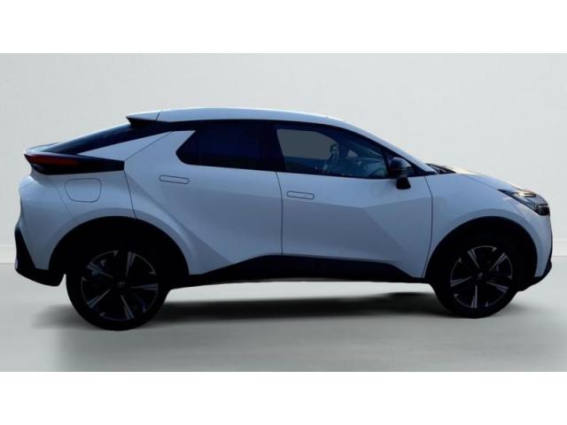 Toyota C-Hr image 8