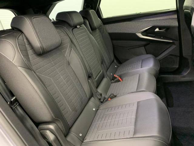 Peugeot 5008 image 6
