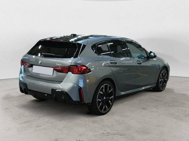 Bmw Série 1 image 3