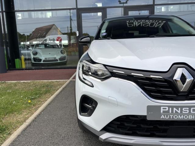 Renault Captur image 8