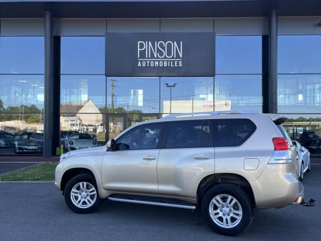 Toyota Land Cruiser image 1