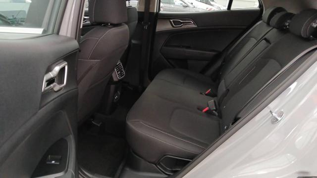 Kia Sportage image 7