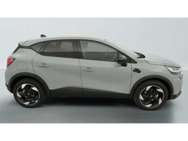Renault Captur image 2