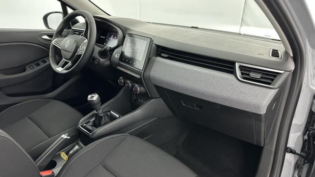 Renault Clio image 8