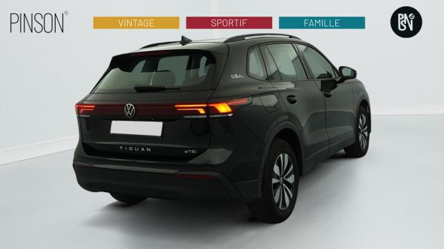 Volkswagen Tiguan image 2