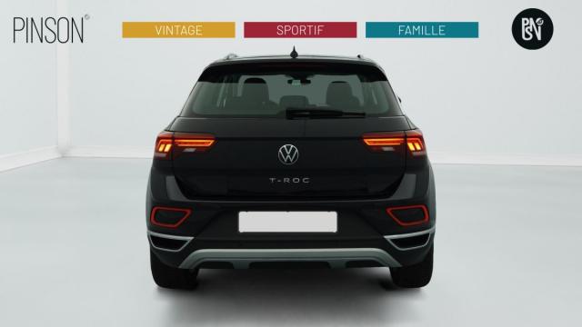 Volkswagen T-Roc image 2