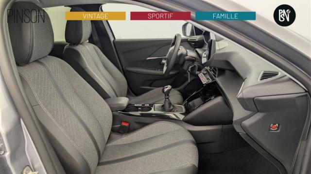 Peugeot 208 image 8