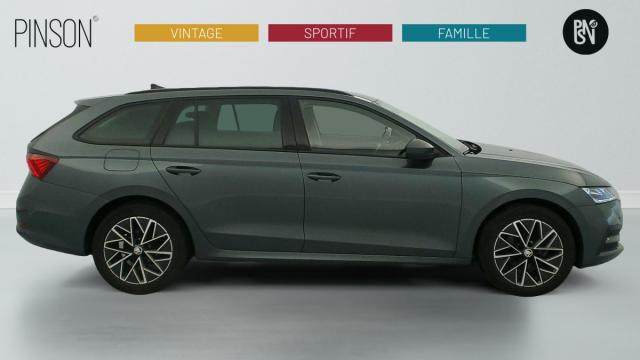 Skoda Octavia image 8