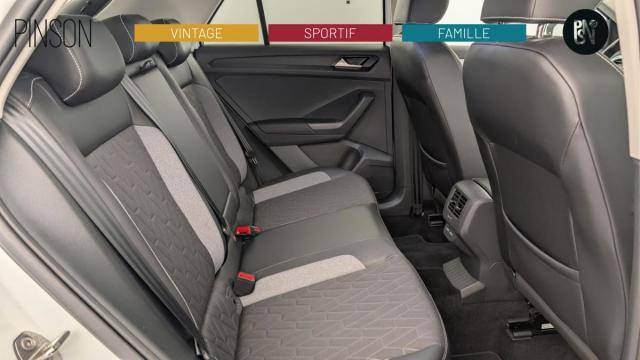 Volkswagen T-Roc image 8