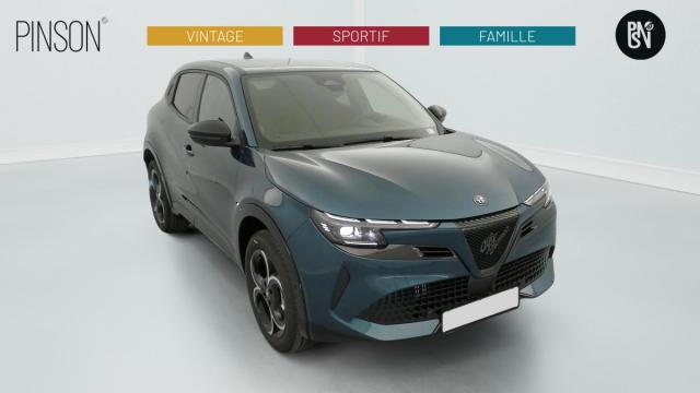 Alfa Romeo Junior 1.2 Ibrida 145 Ch E-Dct6 Ti