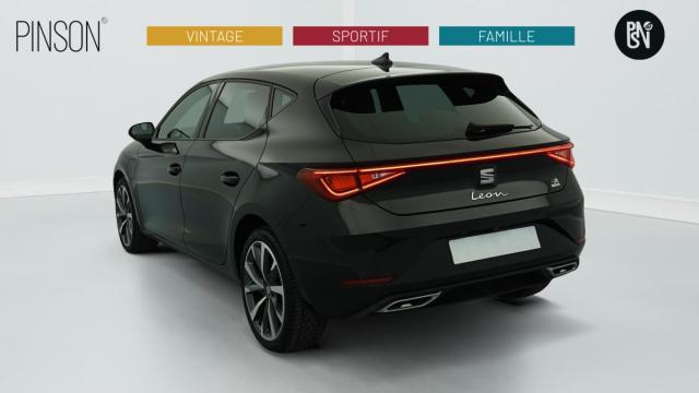Seat Leon image 4