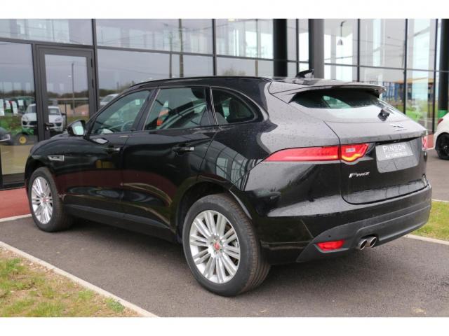 Jaguar F-Pace image 4