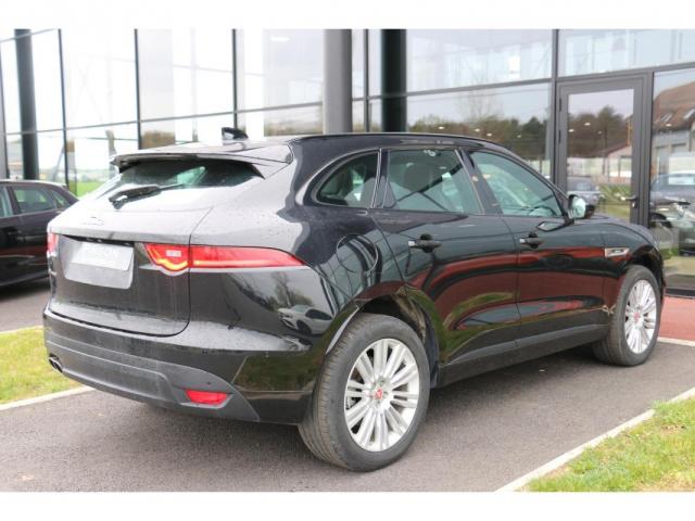 Jaguar F-Pace image 1