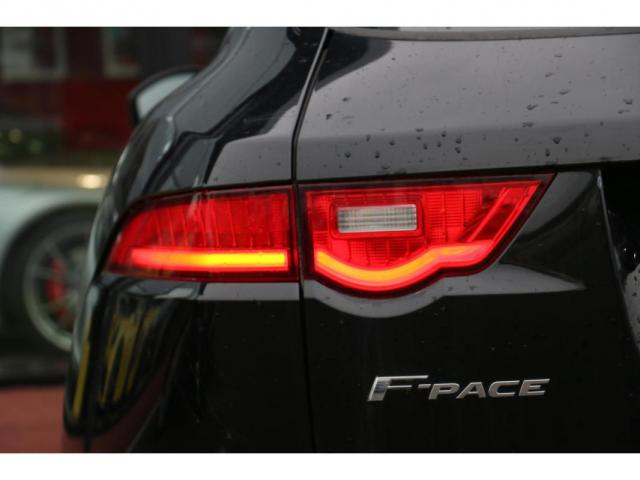 Jaguar F-Pace image 5