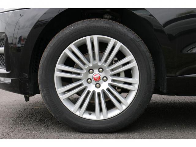 Jaguar F-Pace image 7