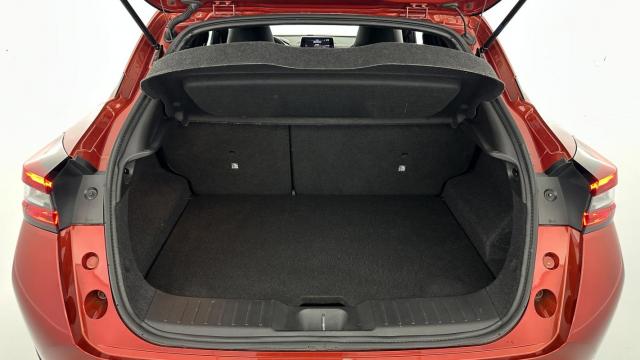 Nissan Juke image 5
