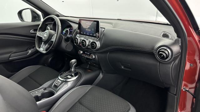 Nissan Juke image 8