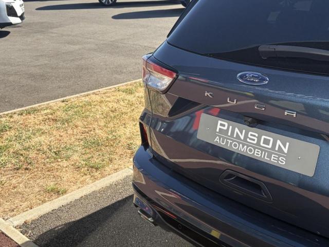 Ford Kuga image 6