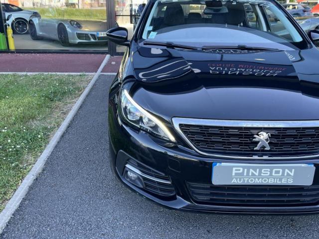 Peugeot 308 image 8