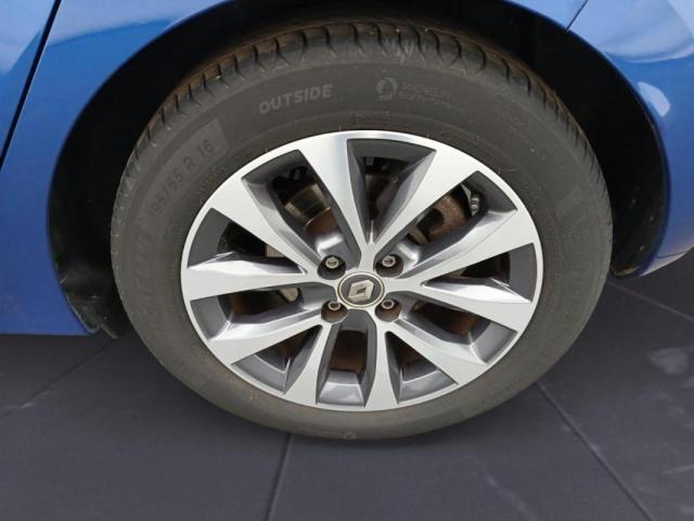 Renault Clio image 2