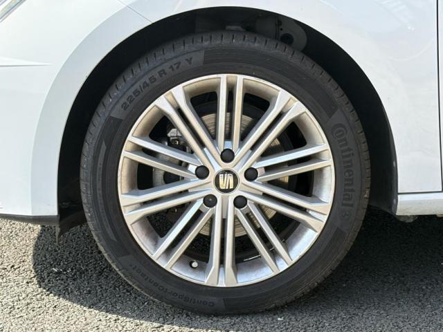 Seat Leon image 3