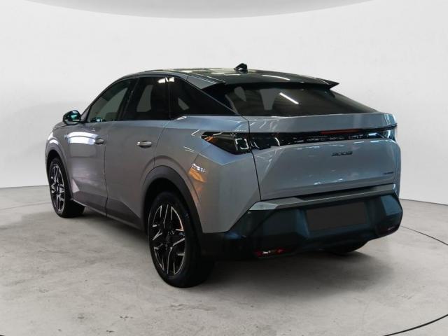 Peugeot 3008 image 2
