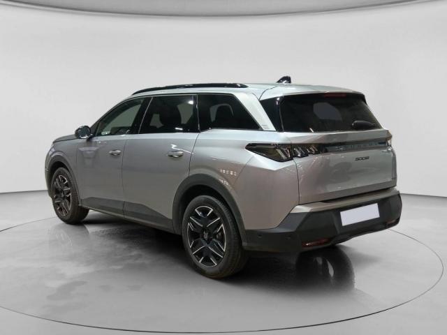 Peugeot 5008 image 2