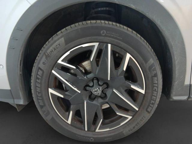 Peugeot 5008 image 8