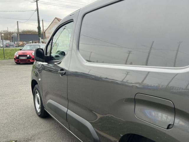 Peugeot Partner image 1