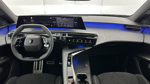 Peugeot 5008 image 9