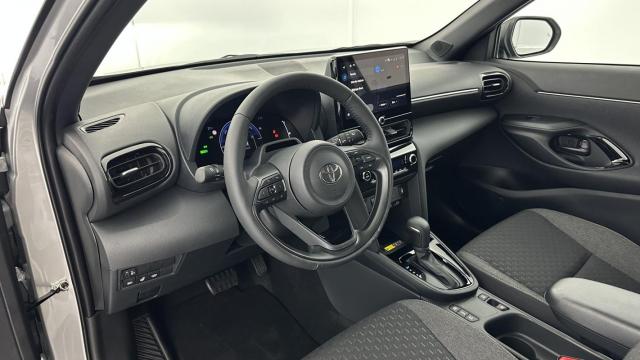 Toyota Yaris Cross image 1
