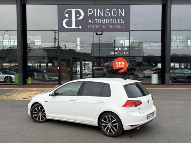 Volkswagen Golf image 4