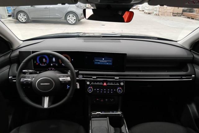 Hyundai Tucson image 1