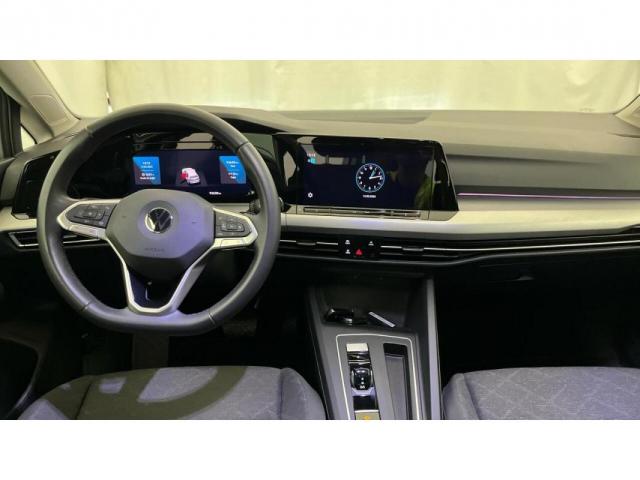 Volkswagen Golf image 5