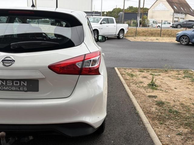 Nissan Pulsar image 2