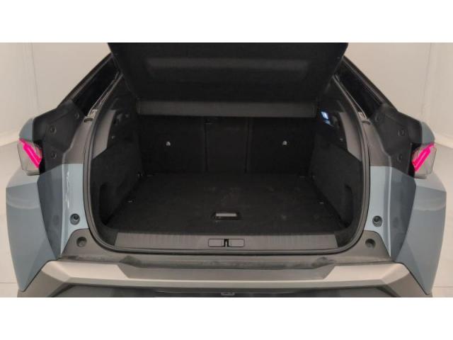 Peugeot 3008 image 3