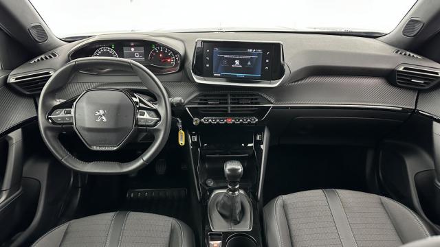 Peugeot 2008 image 4