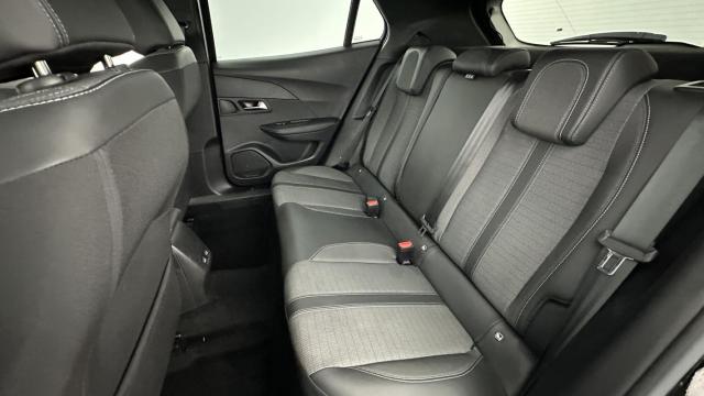 Peugeot 2008 image 5