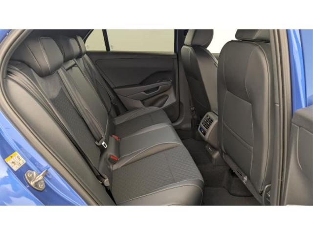 Volkswagen T-Roc image 9