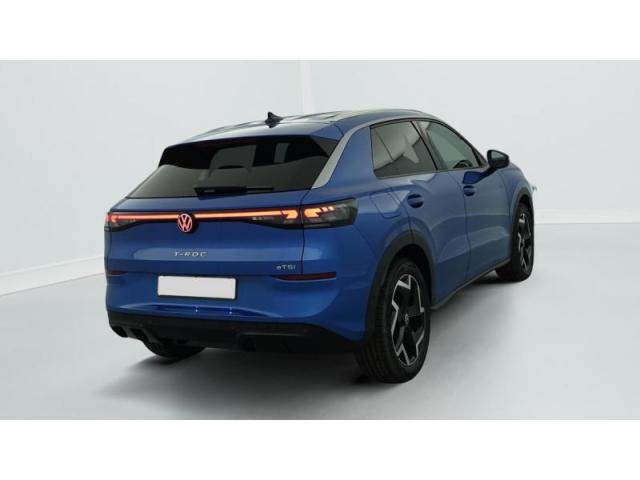 Volkswagen T-Roc image 8