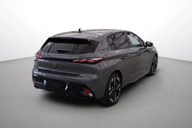 Peugeot 308 image 2