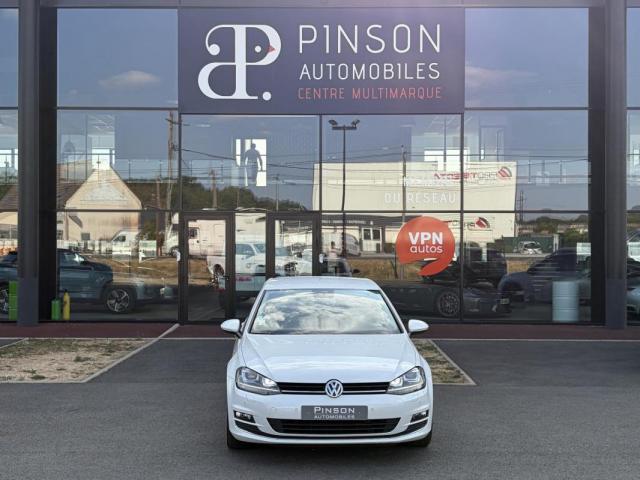 Volkswagen Golf image 8