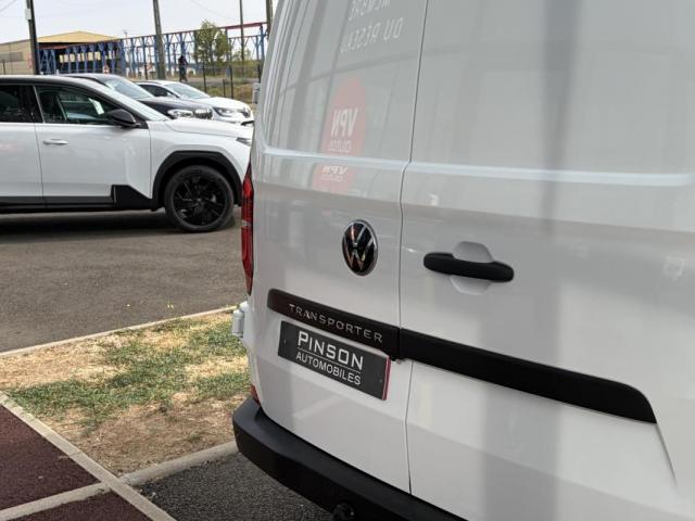 Volkswagen Transporter image 4
