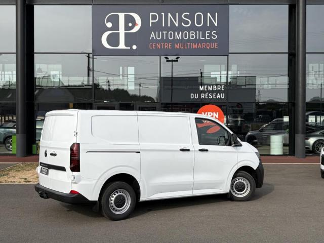 Volkswagen Transporter image 3